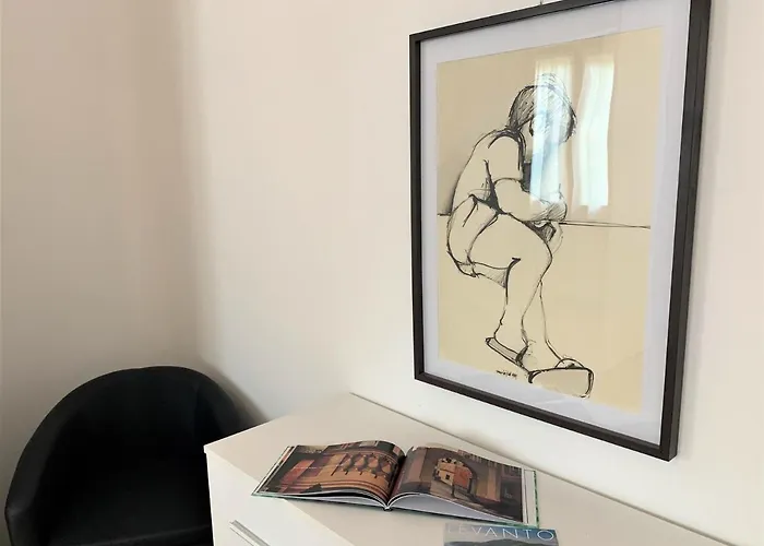 Lella Con Parcheggio Levanto