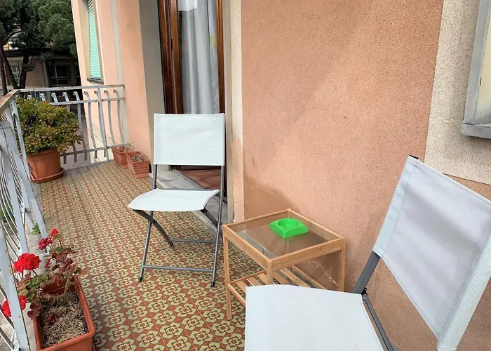 Lella Con Parcheggio * Levanto